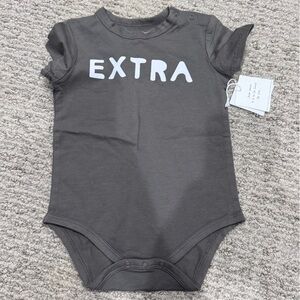 Graphic 'EXTRA' Short-Sleeve Baby Bodysuit in Dark Gray